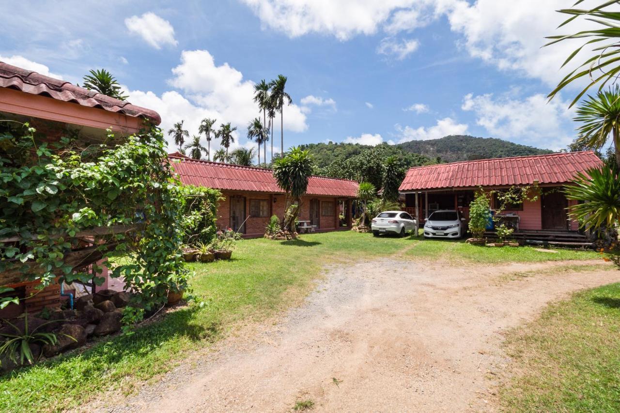 Oyo 1143 Phet Luran Thai Resort Kohchang Koh Chang Exterior photo